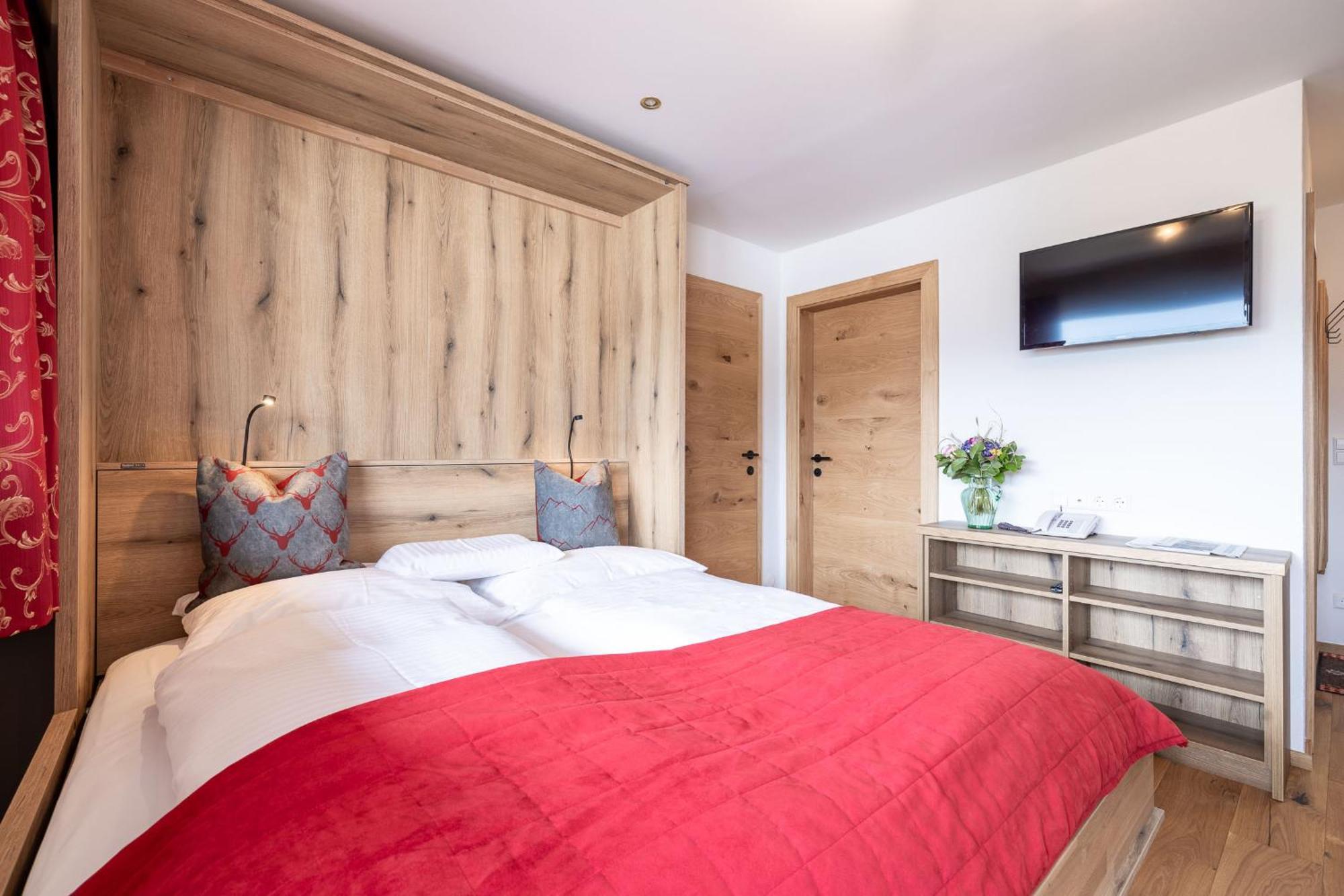 Oerglwirt Ferienwelt - Hotel Post Oerglwirt Mariapfarr Pokój zdjęcie