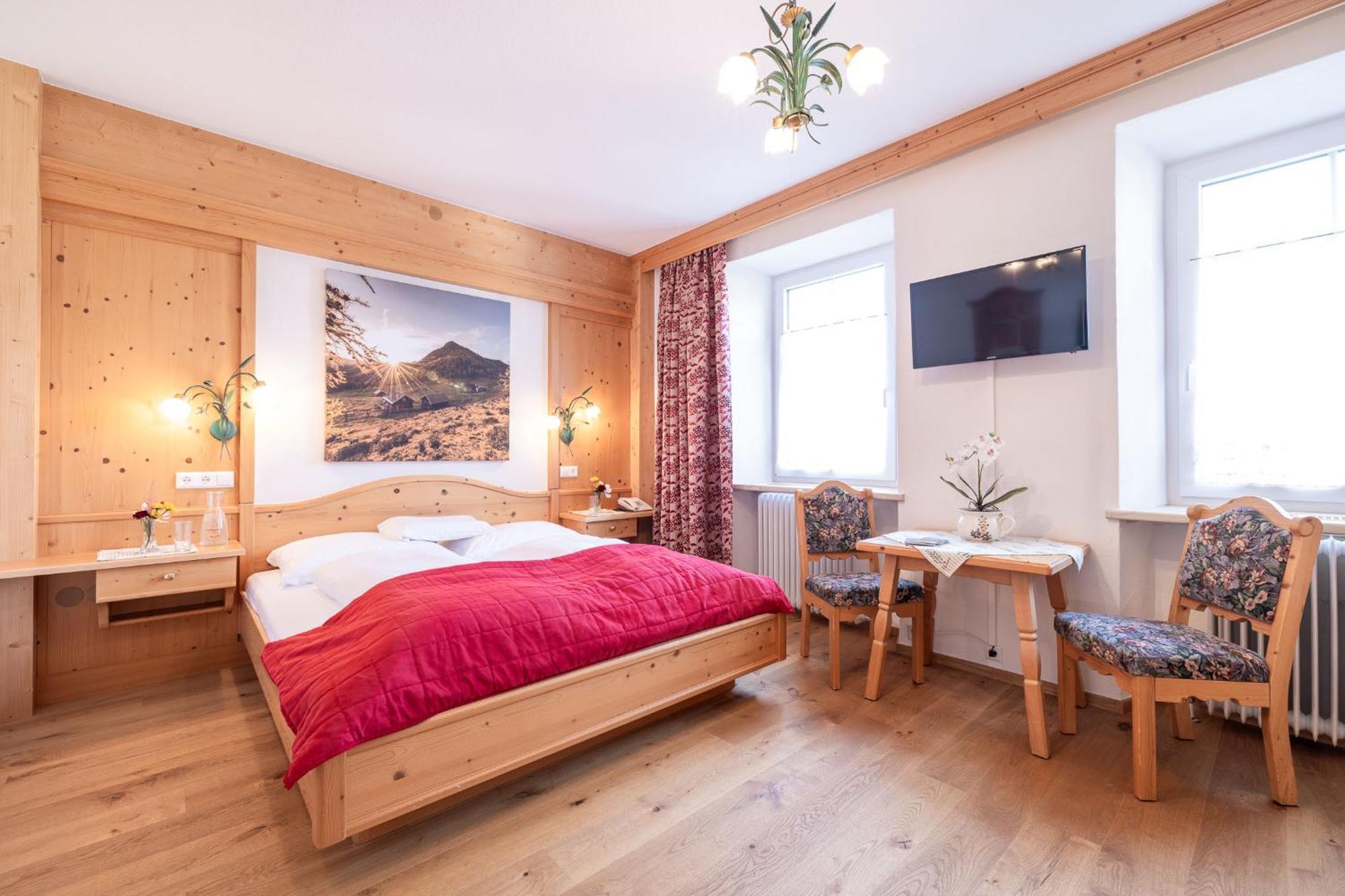Oerglwirt Ferienwelt - Hotel Post Oerglwirt Mariapfarr Pokój zdjęcie