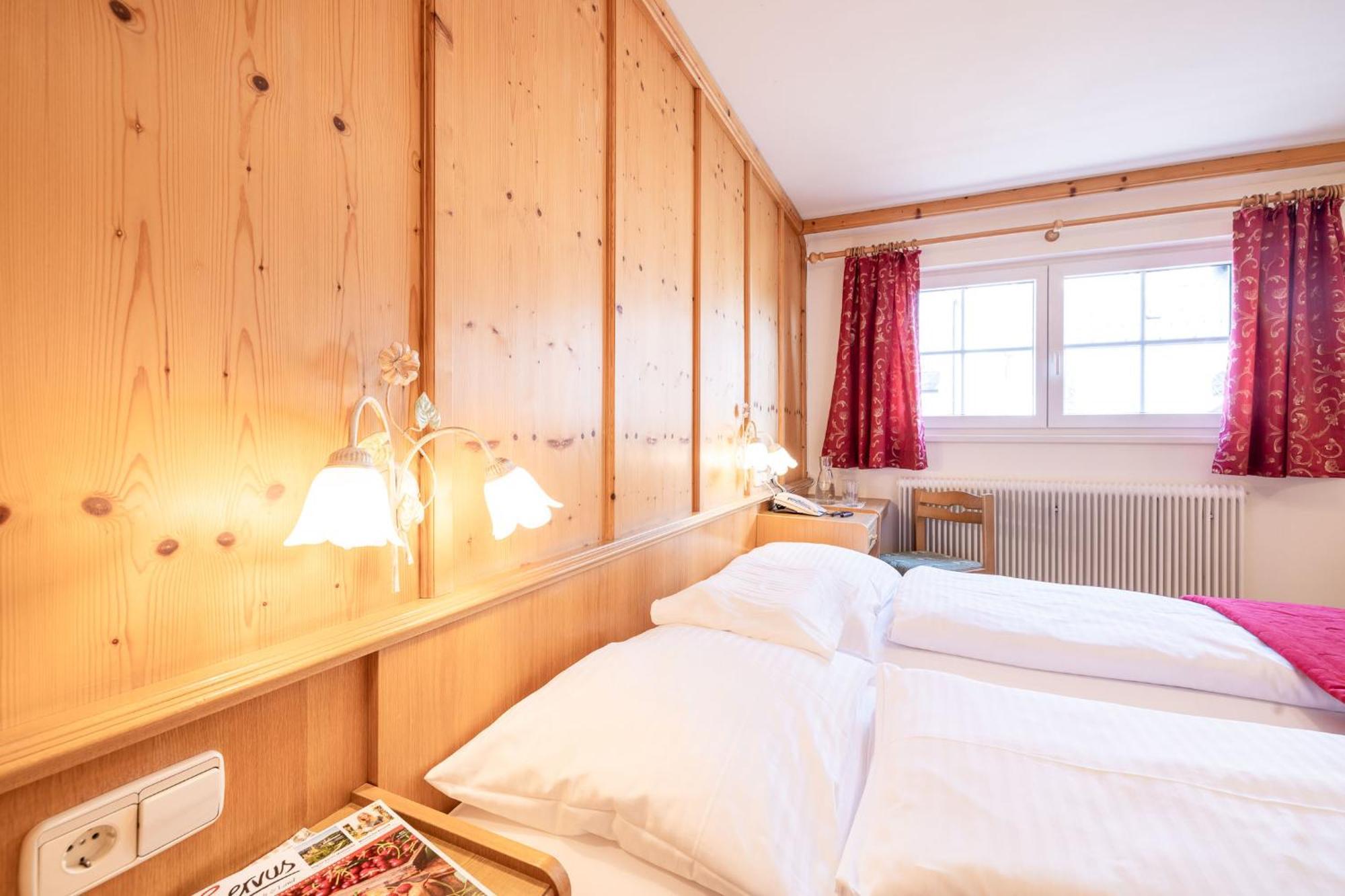 Oerglwirt Ferienwelt - Hotel Post Oerglwirt Mariapfarr Pokój zdjęcie