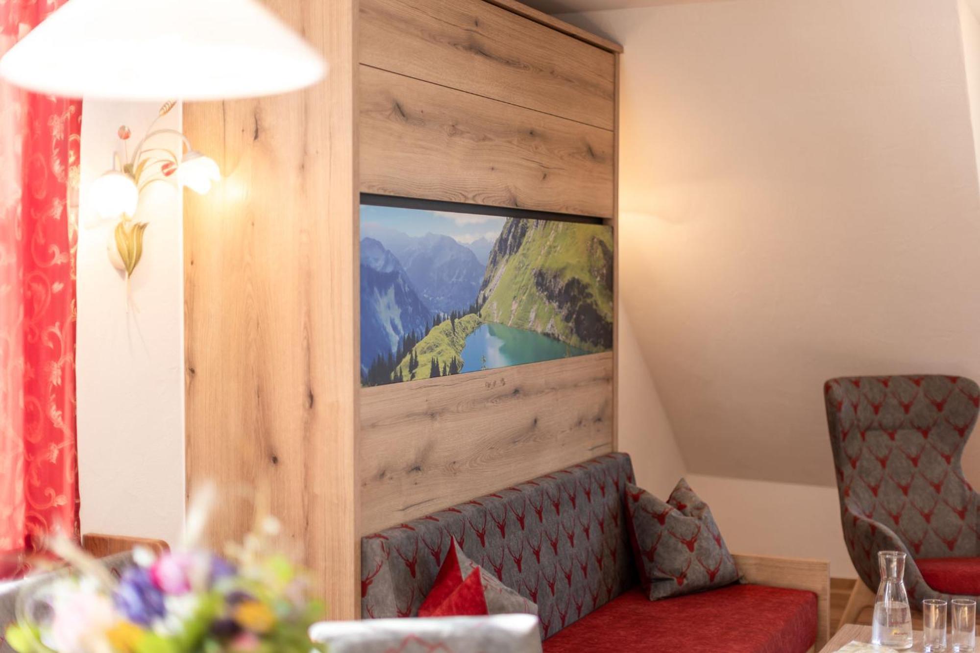 Oerglwirt Ferienwelt - Hotel Post Oerglwirt Mariapfarr Pokój zdjęcie